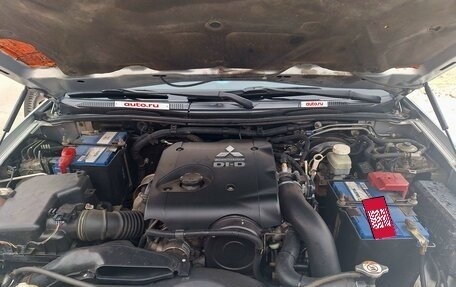 Mitsubishi Pajero Sport II рестайлинг, 2014 год, 1 950 000 рублей, 21 фотография