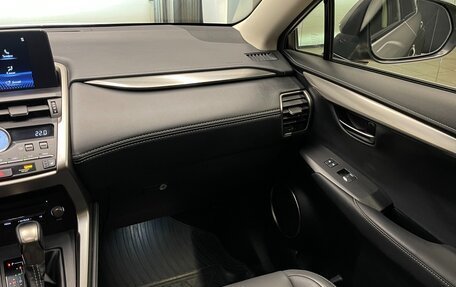Lexus NX I, 2019 год, 3 550 000 рублей, 15 фотография