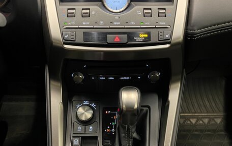 Lexus NX I, 2019 год, 3 550 000 рублей, 19 фотография