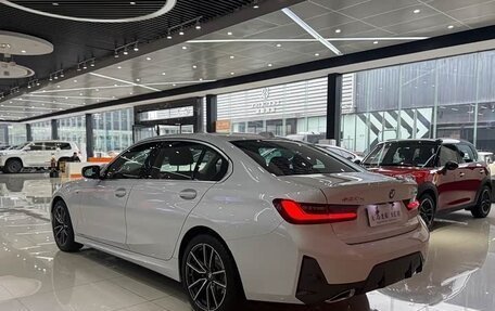 BMW 3 серия, 2024 год, 4 015 000 рублей, 2 фотография