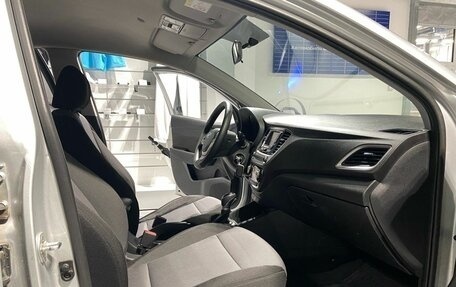 Hyundai Solaris II рестайлинг, 2017 год, 1 380 000 рублей, 9 фотография