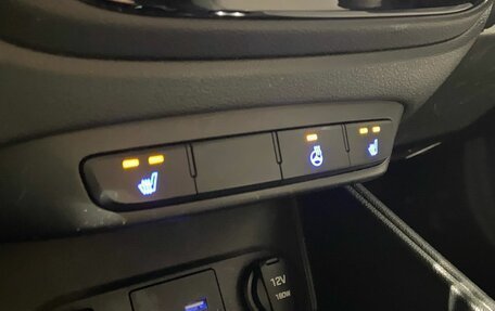 Hyundai Solaris II рестайлинг, 2017 год, 1 380 000 рублей, 21 фотография