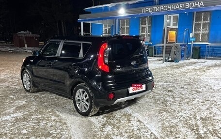 KIA Soul II рестайлинг, 2017 год, 1 450 000 рублей, 3 фотография