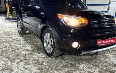 KIA Soul II рестайлинг, 2017 год, 1 450 000 рублей, 2 фотография