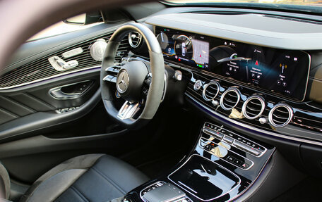 Mercedes-Benz E-Класс AMG, 2021 год, 8 558 000 рублей, 10 фотография