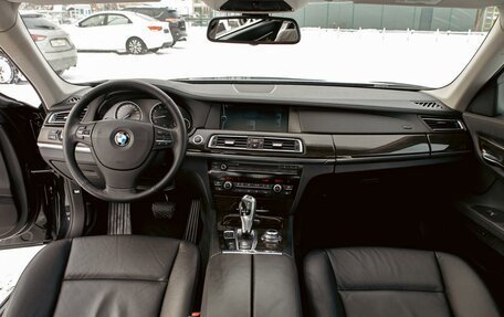 BMW 7 серия, 2011 год, 1 495 000 рублей, 16 фотография