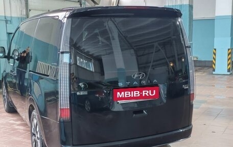 Hyundai Staria, 2022 год, 7 500 000 рублей, 4 фотография
