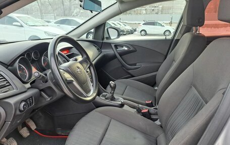 Opel Astra J, 2011 год, 635 000 рублей, 20 фотография