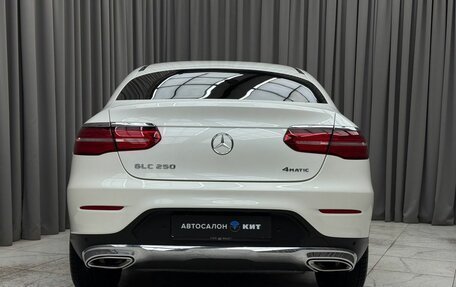 Mercedes-Benz GLC Coupe, 2017 год, 3 500 000 рублей, 5 фотография