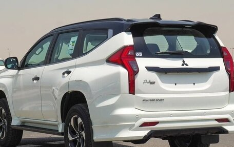 Mitsubishi Montero Sport, 2026 год, 7 015 000 рублей, 5 фотография