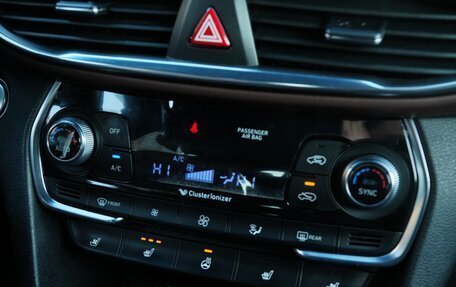 Hyundai Santa Fe IV, 2019 год, 3 300 000 рублей, 29 фотография