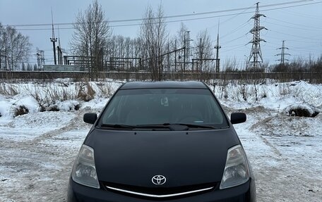 Toyota Prius, 2006 год, 880 000 рублей, 1 фотография