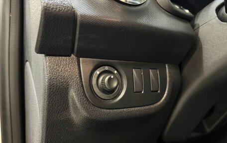 Renault Logan II, 2021 год, 1 257 000 рублей, 11 фотография