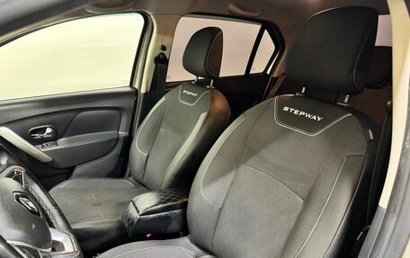 Renault Logan II, 2021 год, 1 257 000 рублей, 13 фотография