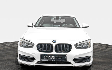 BMW 1 серия, 2018 год, 2 340 000 рублей, 2 фотография