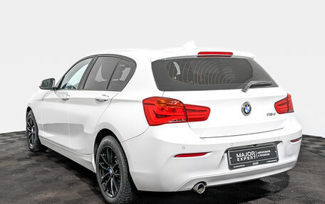 BMW 1 серия, 2018 год, 2 340 000 рублей, 7 фотография