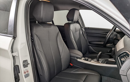 BMW 1 серия, 2018 год, 2 340 000 рублей, 24 фотография