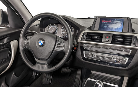 BMW 1 серия, 2018 год, 2 340 000 рублей, 29 фотография