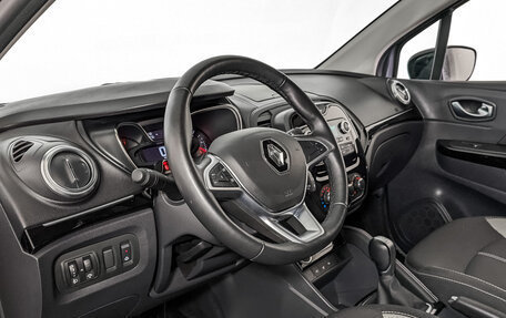 Renault Kaptur I рестайлинг, 2022 год, 1 900 000 рублей, 15 фотография