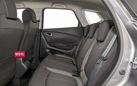 Renault Kaptur I рестайлинг, 2022 год, 1 900 000 рублей, 18 фотография