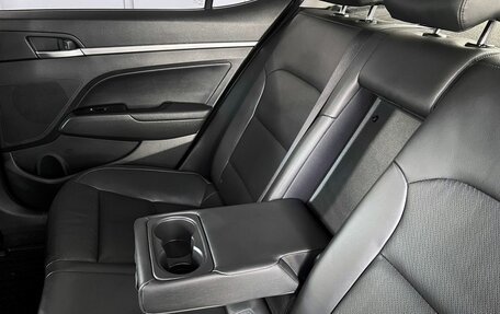 Hyundai Elantra VI рестайлинг, 2020 год, 1 742 500 рублей, 14 фотография