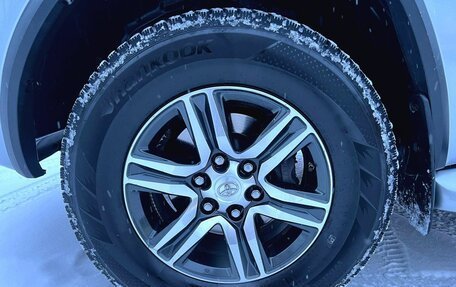 Toyota Fortuner II, 2021 год, 4 990 000 рублей, 9 фотография