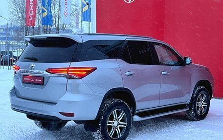 Toyota Fortuner II, 2021 год, 4 990 000 рублей, 6 фотография