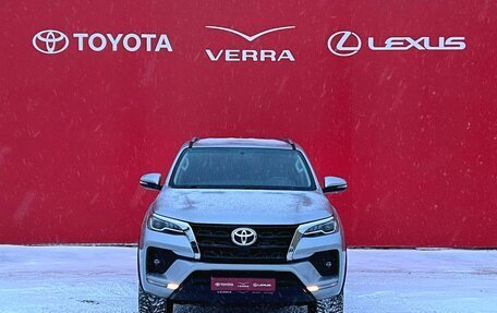 Toyota Fortuner II, 2021 год, 4 990 000 рублей, 4 фотография