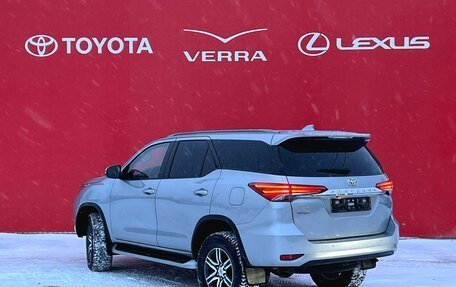 Toyota Fortuner II, 2021 год, 4 990 000 рублей, 3 фотография