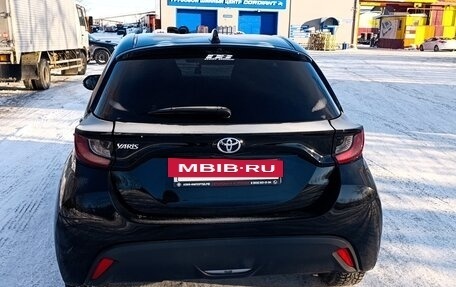 Toyota Yaris, 2020 год, 1 300 000 рублей, 4 фотография