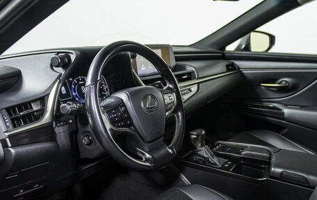 Lexus ES VII, 2021 год, 3 598 000 рублей, 10 фотография