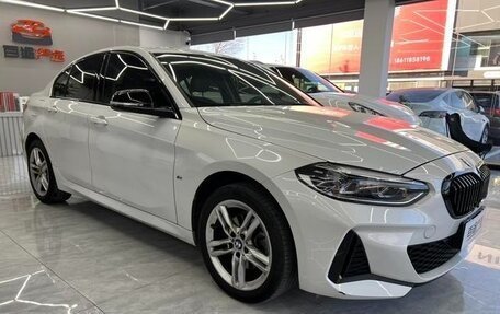 BMW 1 серия, 2021 год, 1 990 000 рублей, 3 фотография