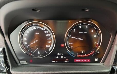 BMW 1 серия, 2021 год, 1 990 000 рублей, 15 фотография