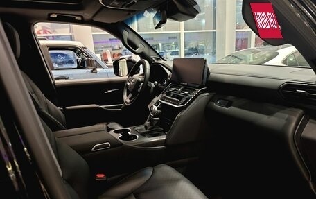 Toyota Land Cruiser, 2025 год, 17 600 000 рублей, 20 фотография