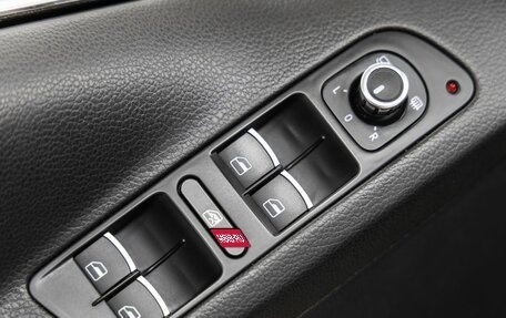 Volkswagen Tiguan I, 2011 год, 1 248 000 рублей, 15 фотография