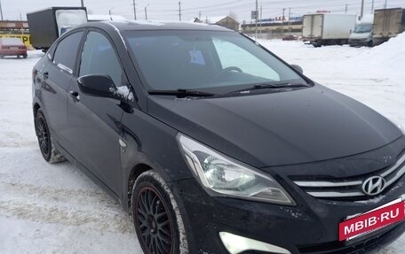 Hyundai Solaris II рестайлинг, 2014 год, 870 000 рублей, 4 фотография