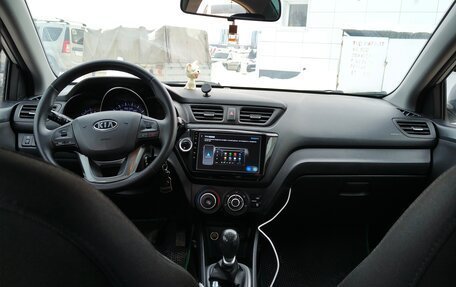 KIA Rio III рестайлинг, 2012 год, 800 000 рублей, 15 фотография