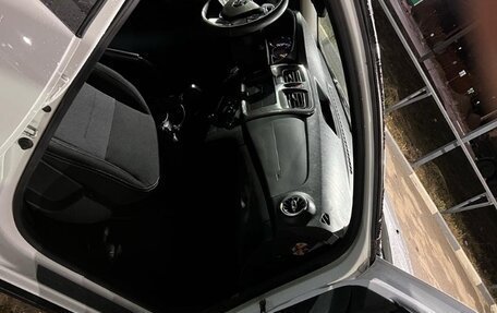 Renault Sandero II рестайлинг, 2021 год, 920 000 рублей, 8 фотография