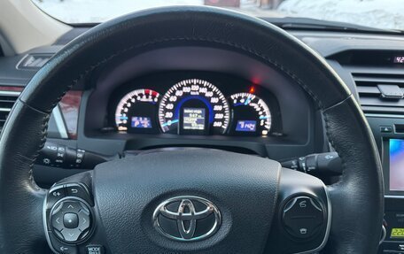 Toyota Camry, 2014 год, 2 200 000 рублей, 13 фотография