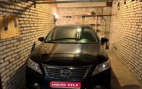 Toyota Camry, 2014 год, 2 200 000 рублей, 16 фотография