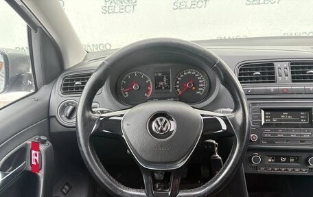 Volkswagen Polo VI (EU Market), 2018 год, 990 000 рублей, 18 фотография