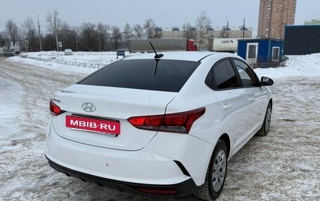 Hyundai Solaris II рестайлинг, 2021 год, 1 660 000 рублей, 7 фотография