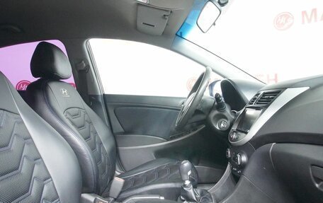 Hyundai Solaris II рестайлинг, 2016 год, 830 000 рублей, 10 фотография