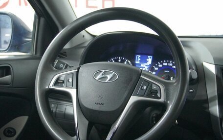 Hyundai Solaris II рестайлинг, 2016 год, 830 000 рублей, 16 фотография