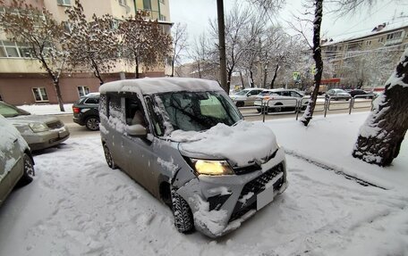 Toyota Roomy I, 2021 год, 893 000 рублей, 2 фотография