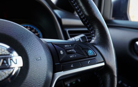 Nissan Leaf II, 2019 год, 1 829 000 рублей, 18 фотография