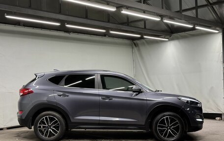 Hyundai Tucson III, 2017 год, 2 170 000 рублей, 10 фотография