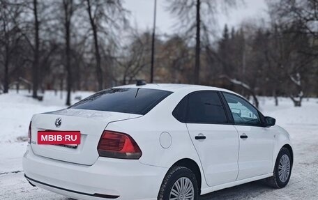 Volkswagen Polo VI (EU Market), 2018 год, 650 000 рублей, 3 фотография