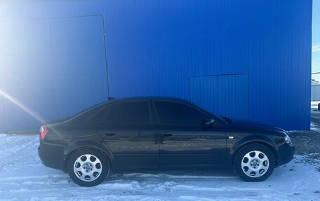 Audi A4, 2004 год, 850 000 рублей, 4 фотография