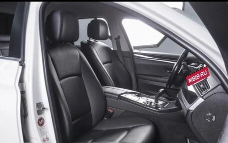 BMW 5 серия, 2011 год, 1 650 000 рублей, 12 фотография